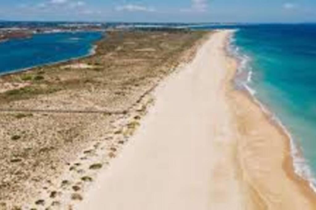 Cozy Beach House سانتا لوزيا المظهر الخارجي الصورة