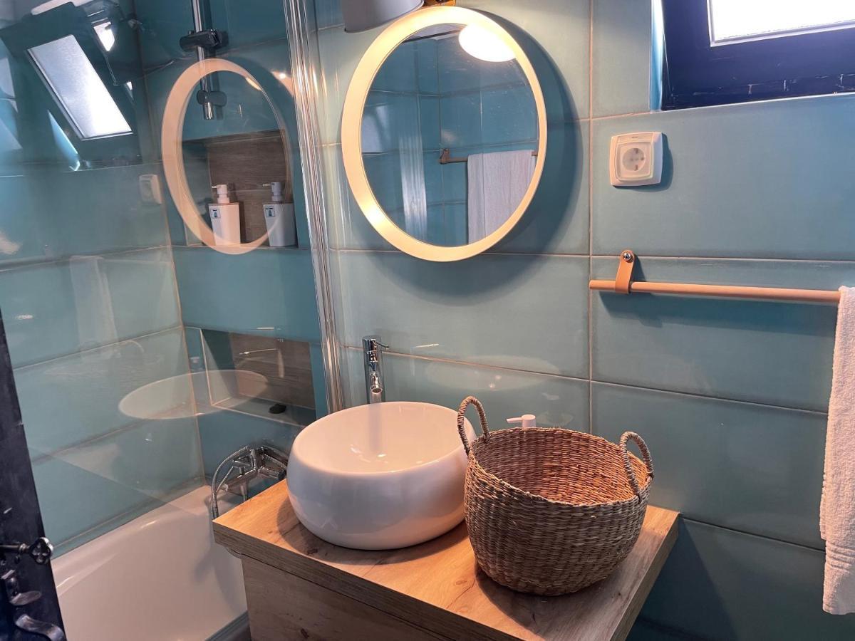 Cozy Beach House سانتا لوزيا المظهر الخارجي الصورة